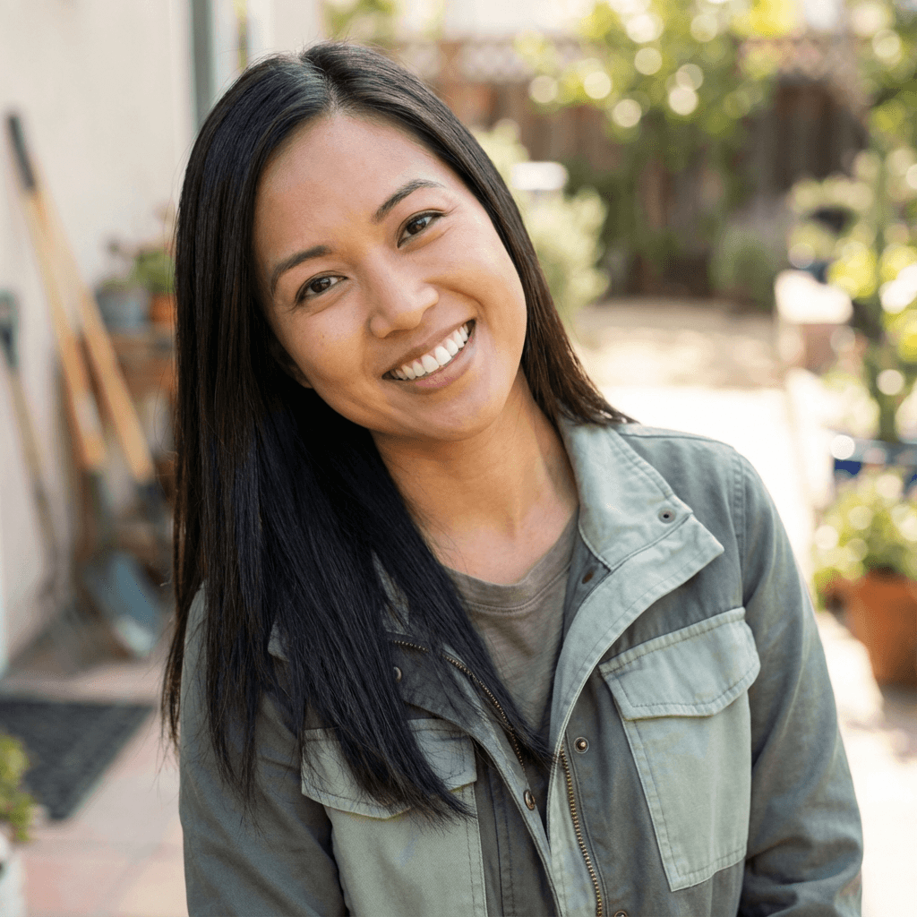 Ms. Anouk Pham